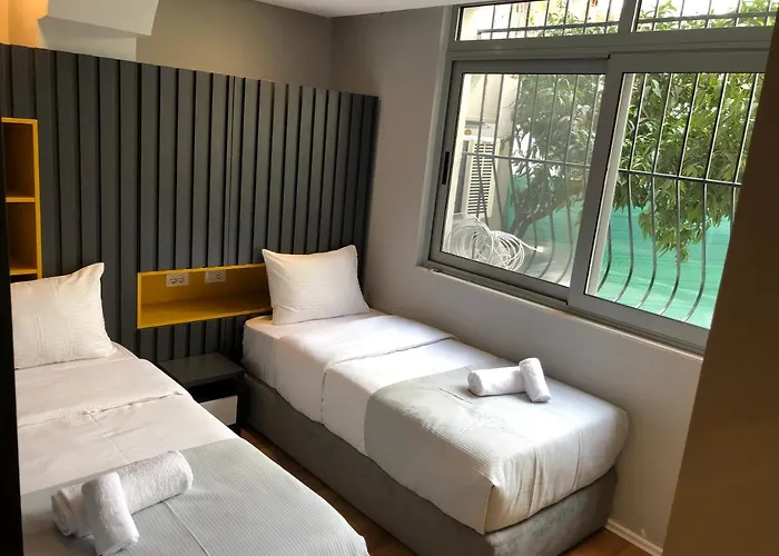 The Four Elements מלון דירות טיראנה